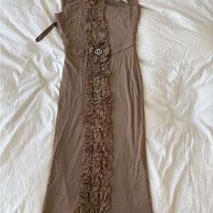 Elegant Brown Sleeveless Dress